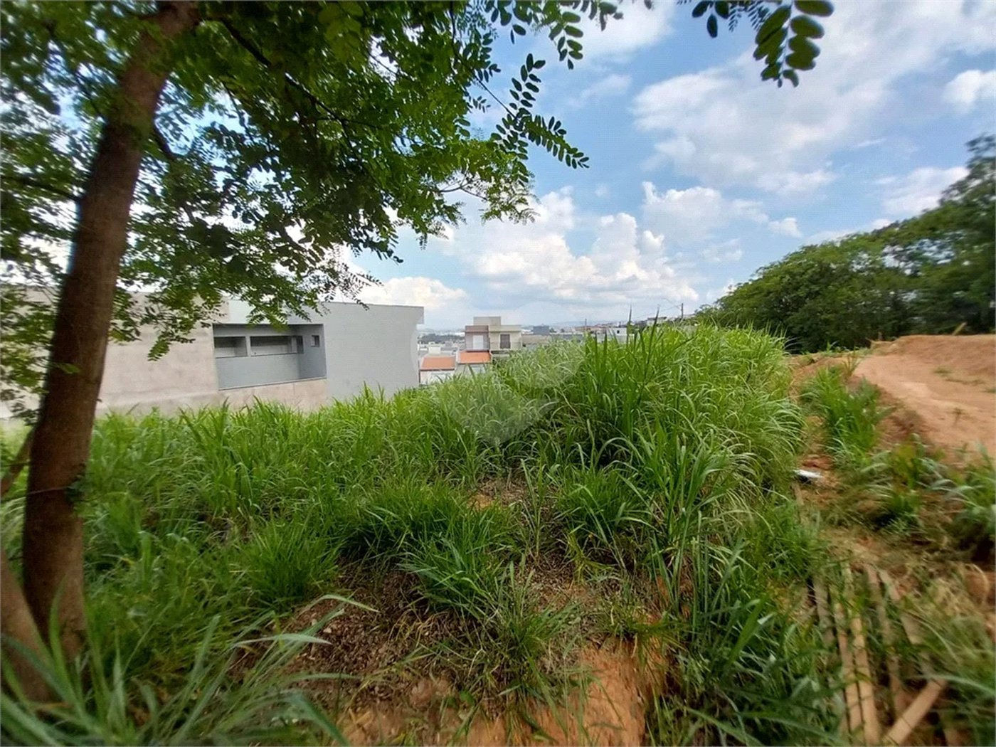 Terreno à venda em Santa Cândida, Vinhedo, SP