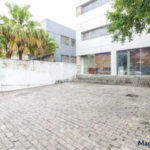 Prédio com 911m² , disponível para venda ou locação na Av. Washingtonís , em Santo Amaro.