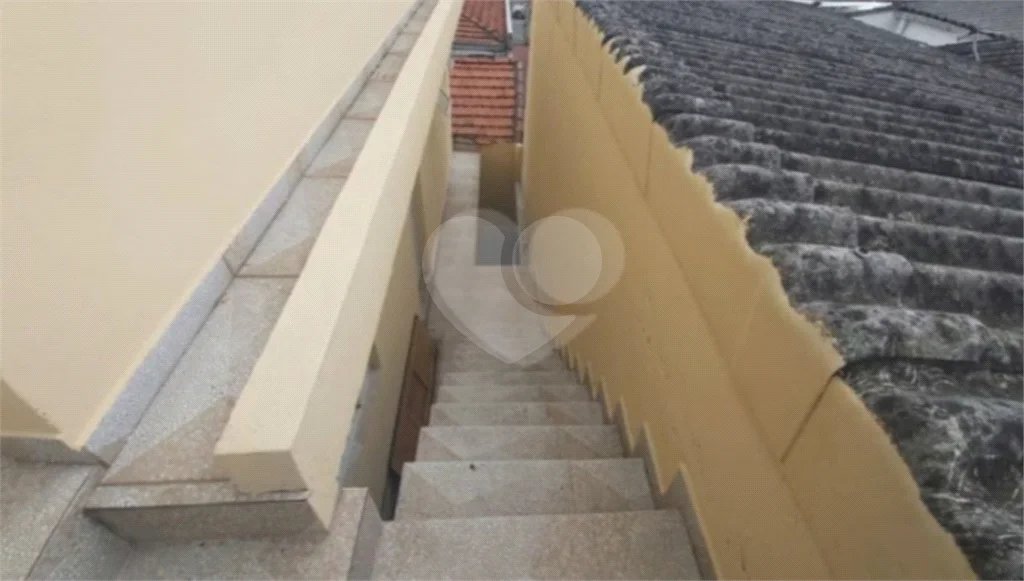 Sobrado á Venda com 200m² - Socorro