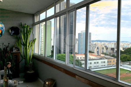 Apartamento na Consolação para locação com 3 dormitórios, 2 vagas na Consolação