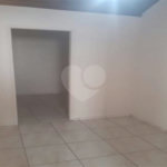 CASA À VENDA – BAIRRO SANTA FELÍCIA