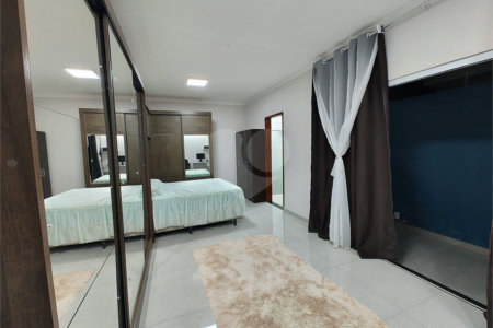 Excelente casa térrea para venda.