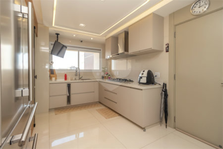 Apartamento - Vila Mariana - Alto Padrão - 3 Suítes - 4 Vagas - Venda / Compra - Próximo ao Metrô