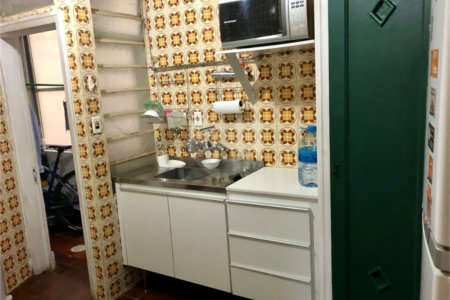 Apartamento 2 quartos. Rua Avanhandava.