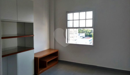 Apartamento à venda com 2 quartos em Bom Retiro, São Paulo, SP