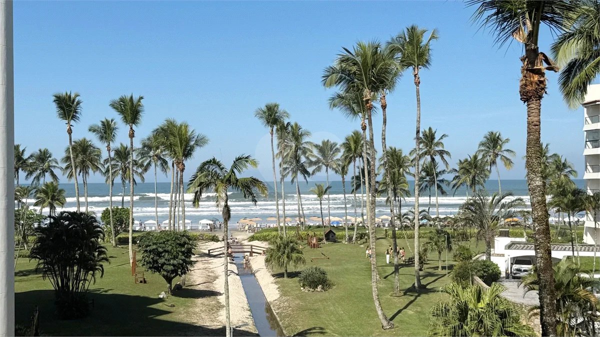 Apartamento à venda com 4 quartos, sendo 2 suítes, em Riviera de São Lourenço, Bertioga, SP