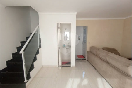 Casa com 100m², 3 dormitórios, 2 vagas, à venda no bairro da Penha.
