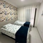 Apartamento à venda com 3 quartos, sendo 1 suíte, em Riviera de São Lourenço, Bertioga, SP