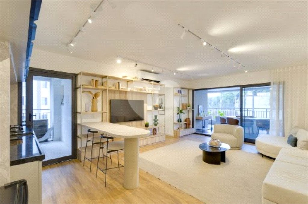 Apartamento à venda com 3 suítes em Jardim Marajoara, São Paulo, SP