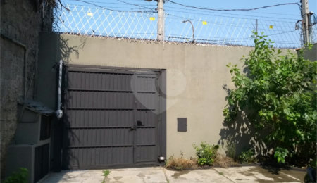 Casa à venda com 6 quartos, sendo 1 suíte, em Mooca, São Paulo, SP