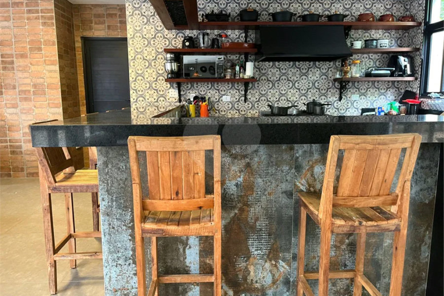 Casa à venda com 4 suítes em Boracéia, São Sebastião, SP
