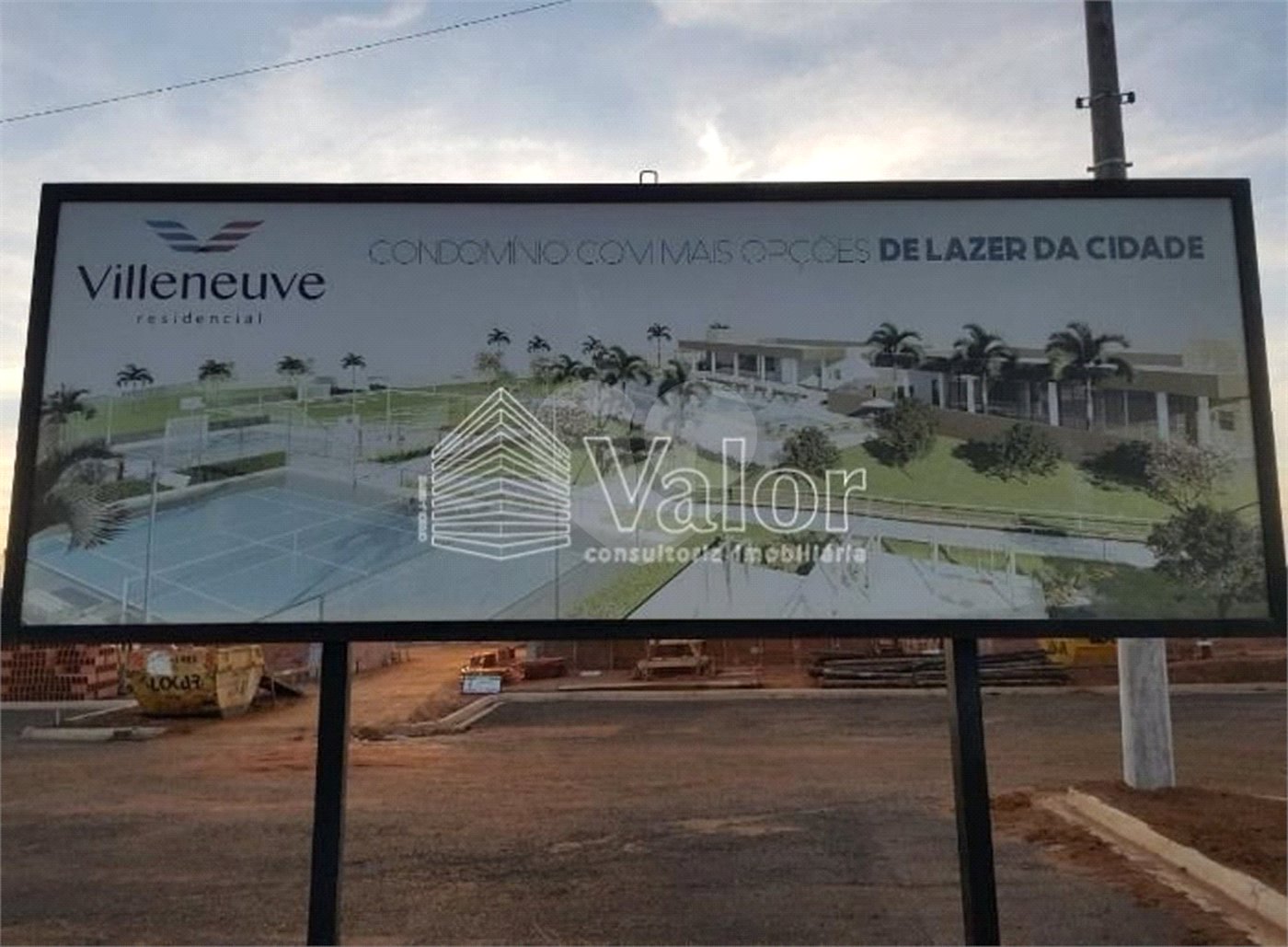 Terreno no Condomínio Residencial Villeneuve