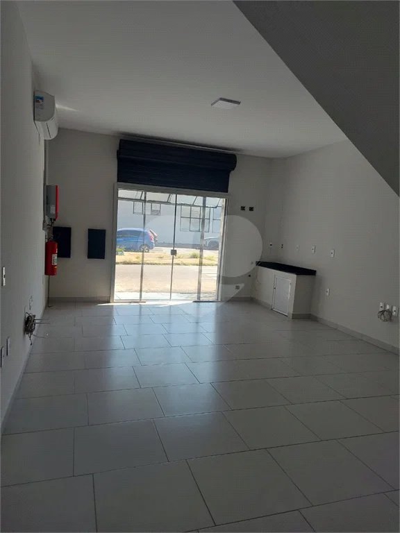 Salão Comercial para locação em Indaiatuba/SP no Bairro Vila Georgina -Fotovoltaica instalada.
