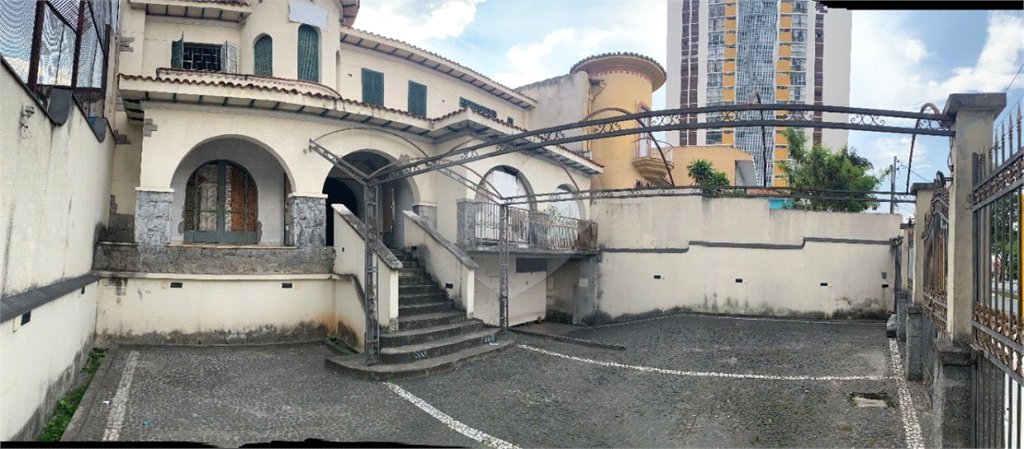 Casarão de 768 m2 para alugar, na Vila Monumento, finalidades comerciais diversas