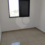 Vende-se apartamento na Vila Mascote