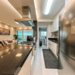 Apartamento à venda com 3 quartos, sendo 2 suítes,  em Riviera de São Lourenço, Bertioga, SP