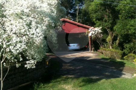 Sítio à venda com 8 quartos, sendo 3 suítes,  em Monte Alegre, Vinhedo, SP