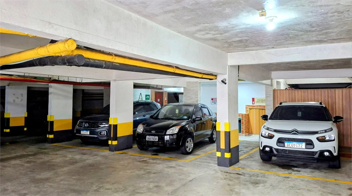 APARTAMENTO LINDINHO, PLANTA EXCELENTE, LOCALIZAÇÃO IMPAR. ( JD. GUILHERMINA ).