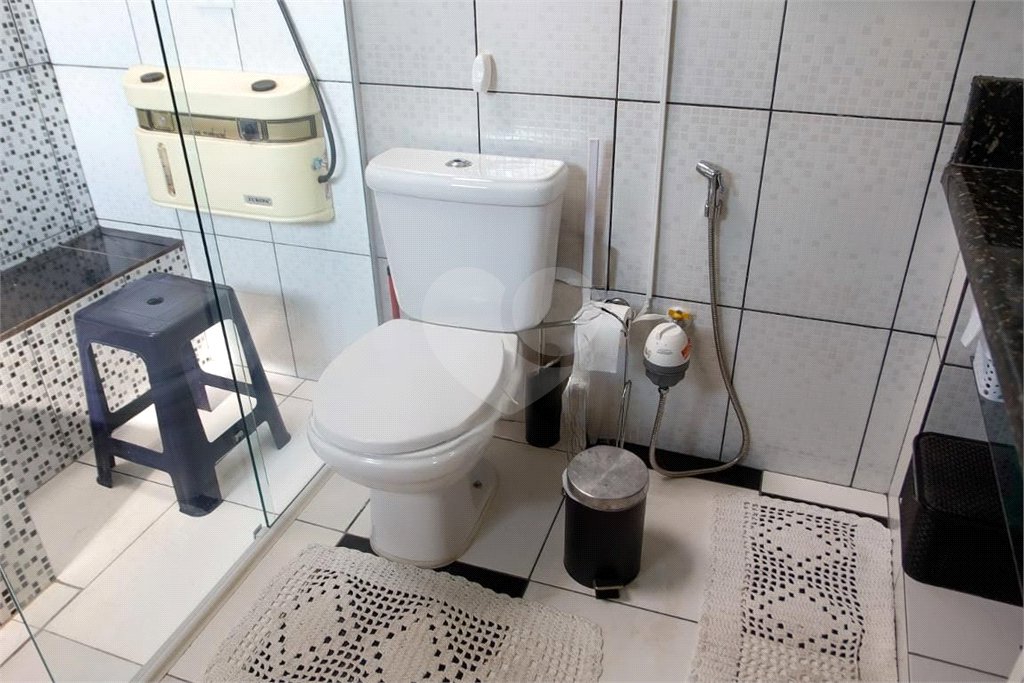 Casa à venda com 222m², 3 quartos e 2 vagas