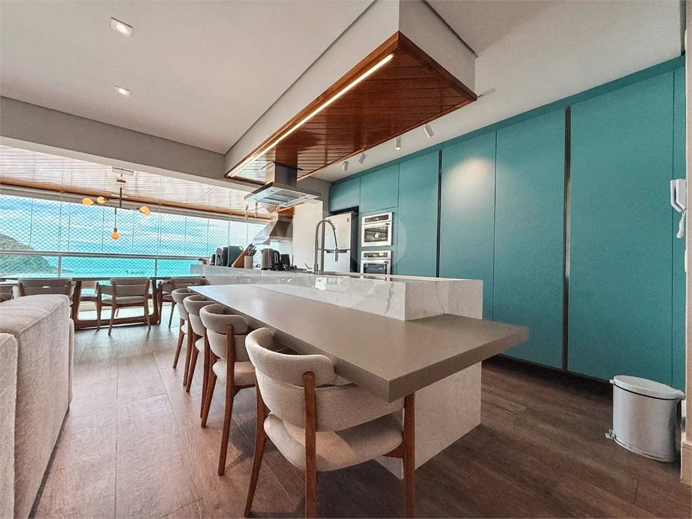 Apartamento à venda com 3 suítes em Riviera de São Lourenço, Bertioga, SP