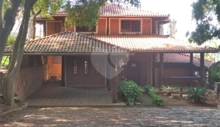 Chácara à venda com 3 quartos, sendo 1 suíte,  em Vila Cremonesi, Itatiba, SP