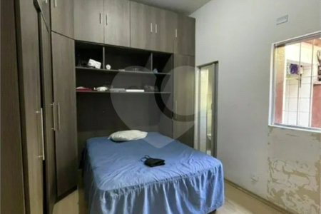 Apartamento térreo , com 72m² , 3 dormitórios , à venda no bairro do Cambucí.