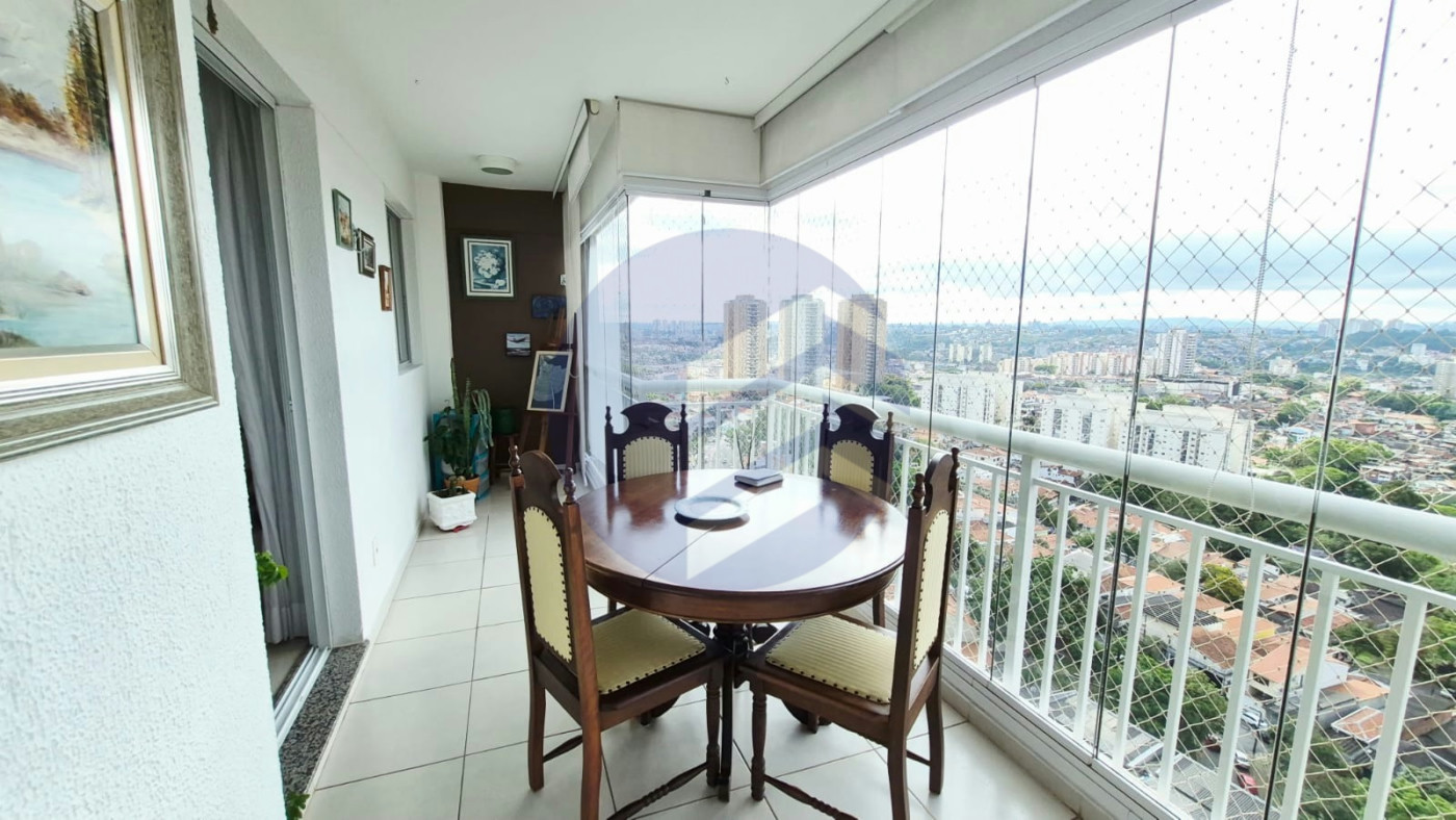 Apartamento à venda com 3 quartos, sendo 1 suíte, em Jardim Esmeralda, São Paulo - SP