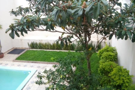 Casa à venda com 4 quartos, sendo 3 suítes, em Jardim Leonor, São Paulo, SP