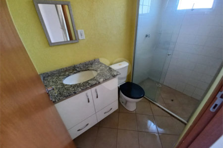 Apartamento no Condomínio Michelangelo .