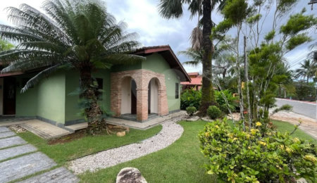 Casa à venda com 3 quartos, sendo 1 suíte,  em Morada da Praia, Bertioga, SP
