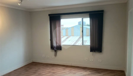 Otimo Conjunto Comercial na Vila Santa Catarina