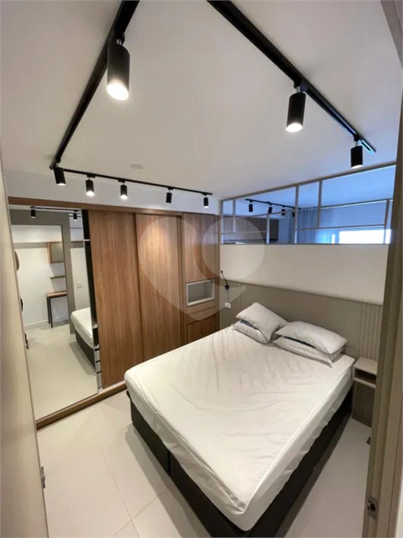 Apartamento studio para venda no Campo Belo de 47,36 m² - 1 vaga
