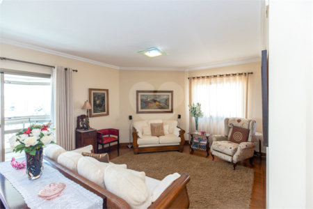 Apartamento à venda na Vila Mariana com 4 dormitórios