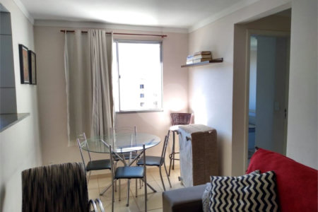 Apartamento com 2 dormitórios