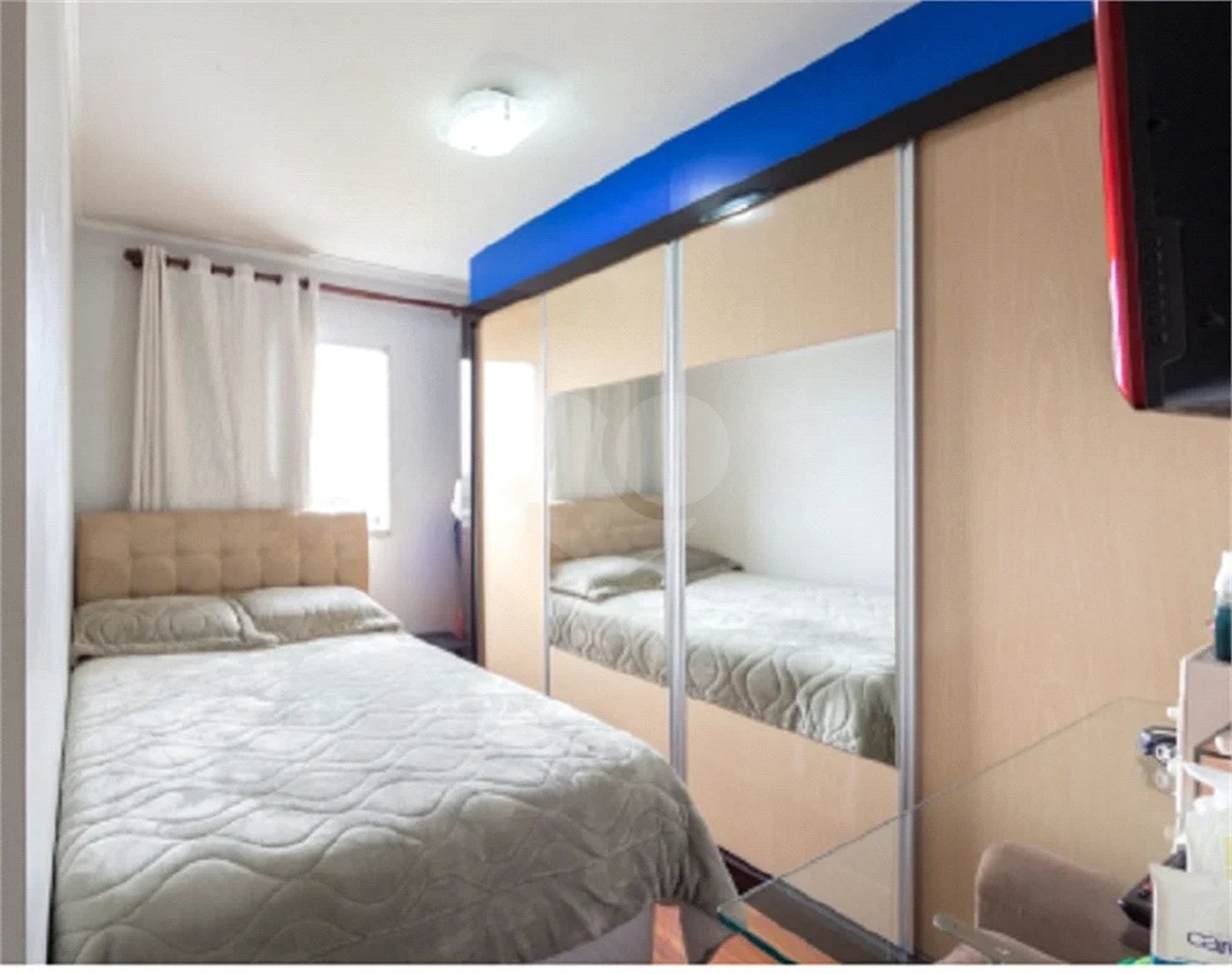 Apartamento na Mooca de 2 dormitórios, sala cozinha e banheiro, com portaria, academia e portaria.