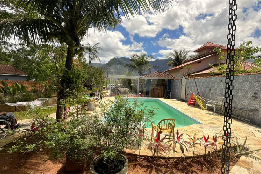 Casa à venda com 3 quartos, sendo 2 suítes,  em Morada da Praia, Bertioga, SP