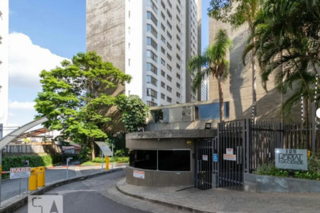 Apartamento à venda com 5 quartos, sendo 3 suítes, em Jardim Ampliação, São Paulo - SP