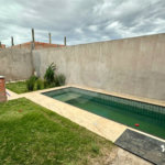 Sobrado a venda com 3 dormitorios sendo 1 suite com closet e varanda no bairro Arcoville