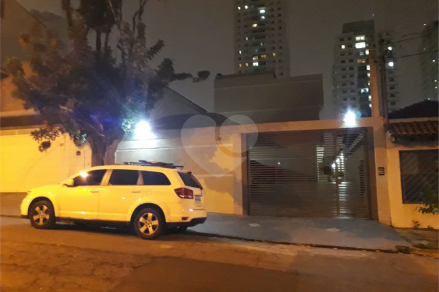 Excelente Casa em Condomínio no Coração Tatuapé