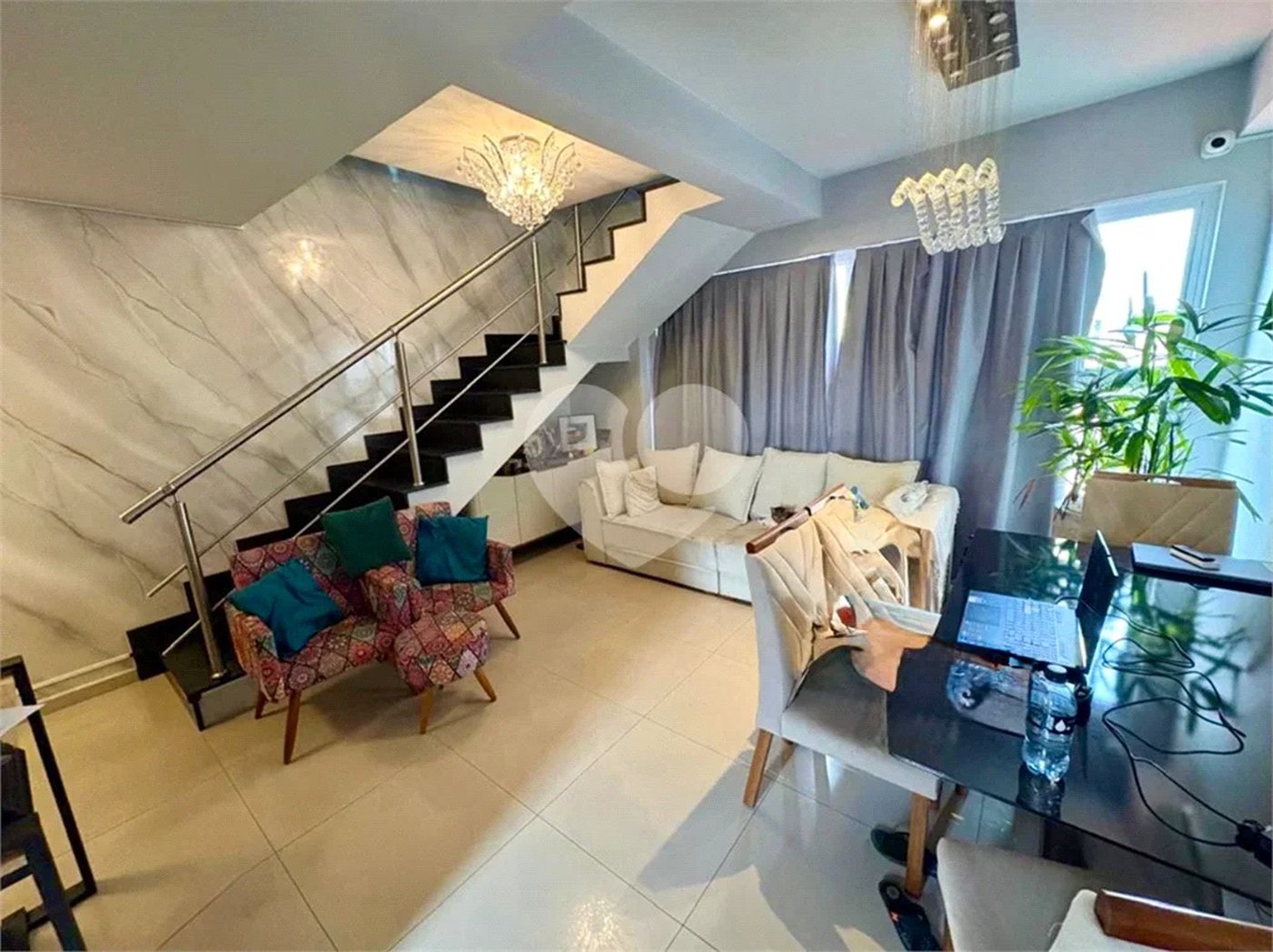 Apartamento à venda com 3 quartos, sendo 2 suítes,  em Vila Independência, Piracicaba, SP
