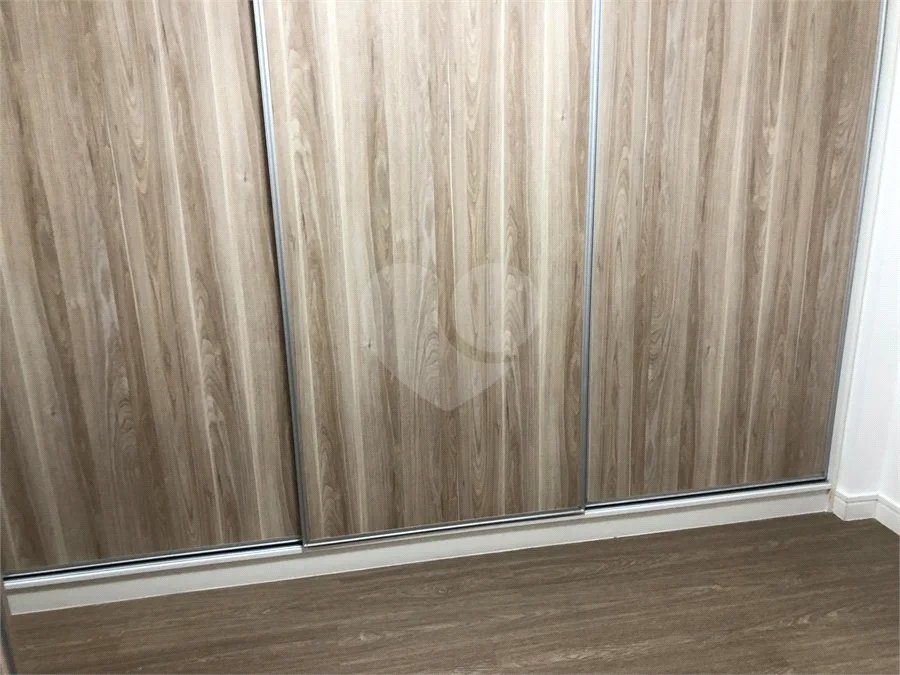 Lindo Apartamento com Varanda integrada