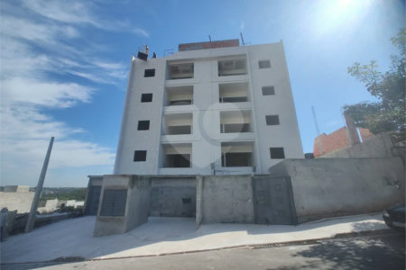 Apartamento 2 dormitórios (1 suíte) com vaga garagem, excelente localização, programa MCMV