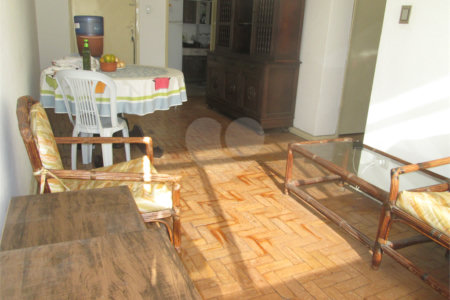 Apartamento de 72 m² com 02 dormitórios - Vila Mariana