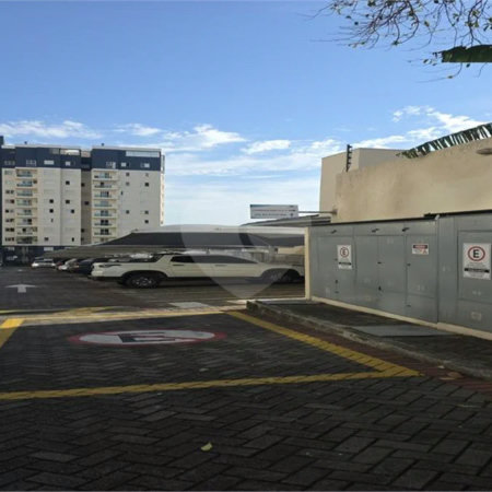 Indaiatuba - Condomínio Grand Ville - Apto mobiliado - Locação - R$ 3.000,00 - condominio - R$ 620,82 - IPTU - R$ 102,83- Apartamento 63m³ - 3 quartos - Apartamento semi mobiliado com ar condicionado - 1 quarto suíte. Inclui cama box Queen e guarda roupa modulado grande. 1 quarto com guarda-roupas.