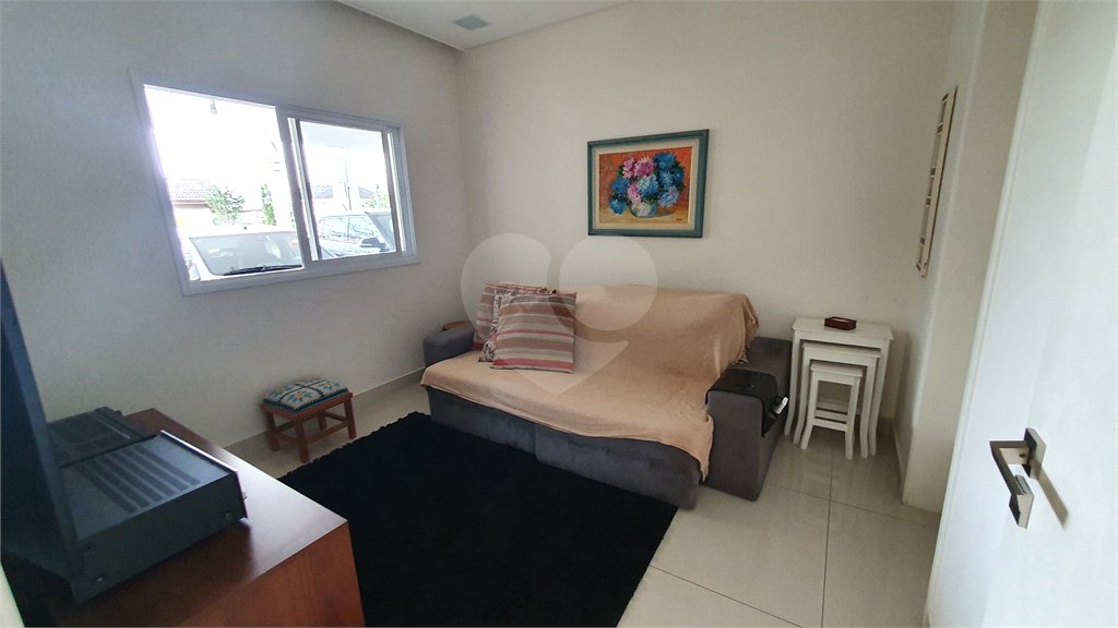 CASA A VENDA NO URBANOVA COM 390M², 5 DORMITORIOS, 6 BANHEIROS, PISCINA, 3 VAGAS, Sjc