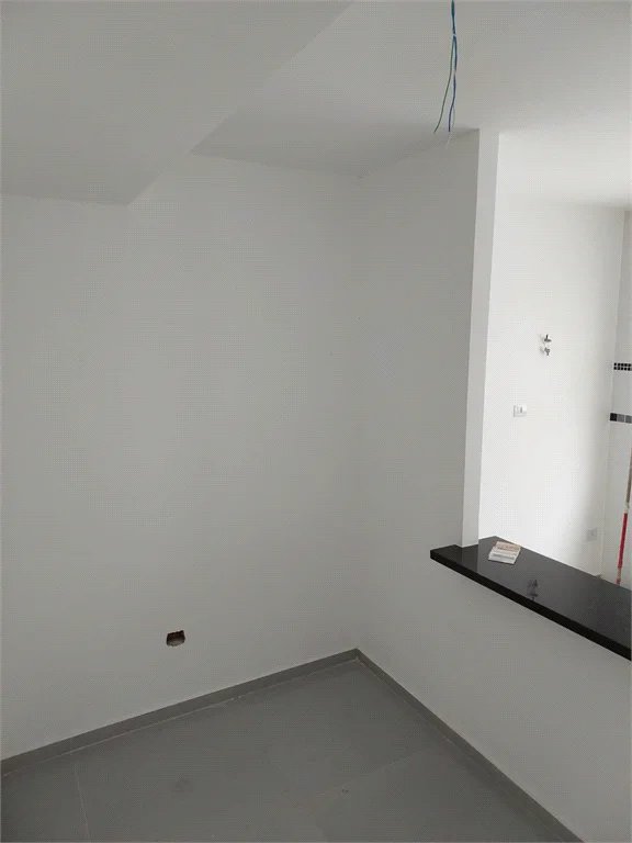 Sobrado à venda novo 2 suítes, 2 vagas 120m² na Vila Sônia