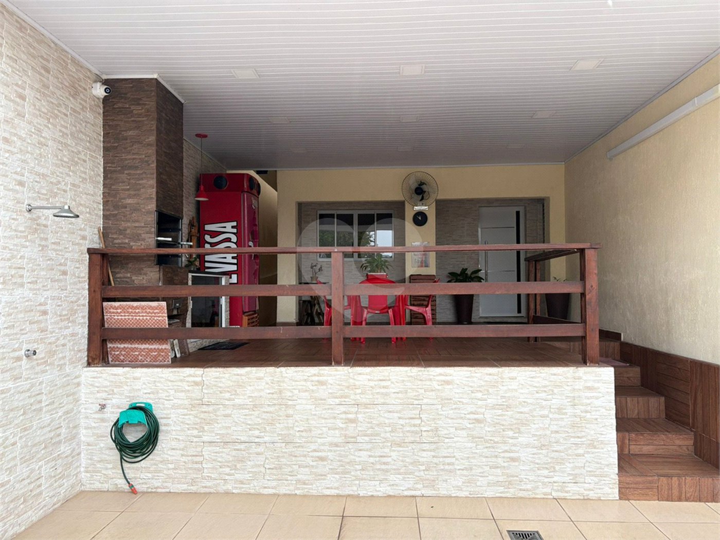 Oportunidade Casa Terrea e Ampla com 173 m² e Quintal e Área Gourmet JARDIM ARICANDUVA