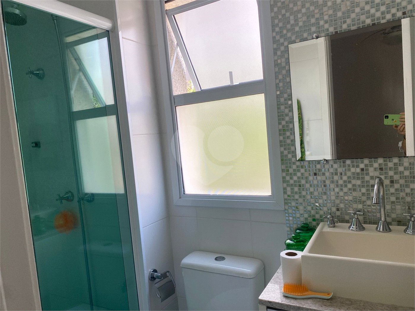Apartamento com 2 dormitórios, 1 suíte, 2 banheiros, 1 vaga, mobiliado, lazer total, na Vila da Saúde, próximo ao Metrô.