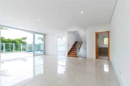 Casa à venda com 4 suítes no condomínio Villagio Quadrifolio, São Paulo - SP