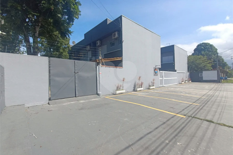 Casa à venda ou para alugar com 2 suítes em Boraceia, Bertioga, SP